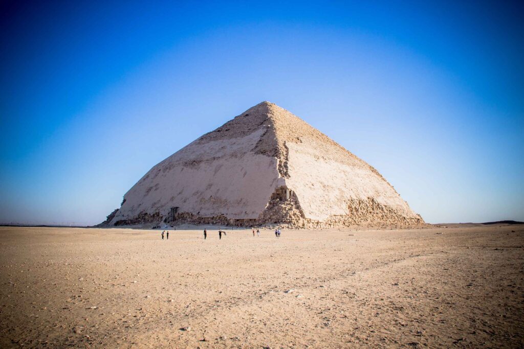 sneferu bent pyramid